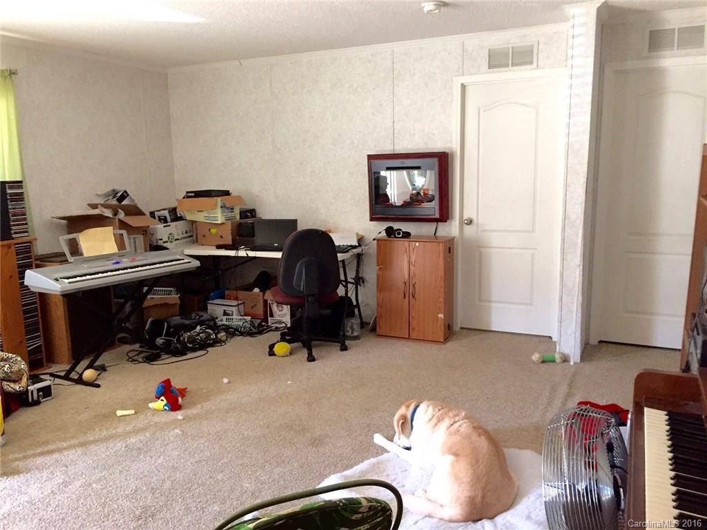 301 Brandi Drive #21 - Photo 3