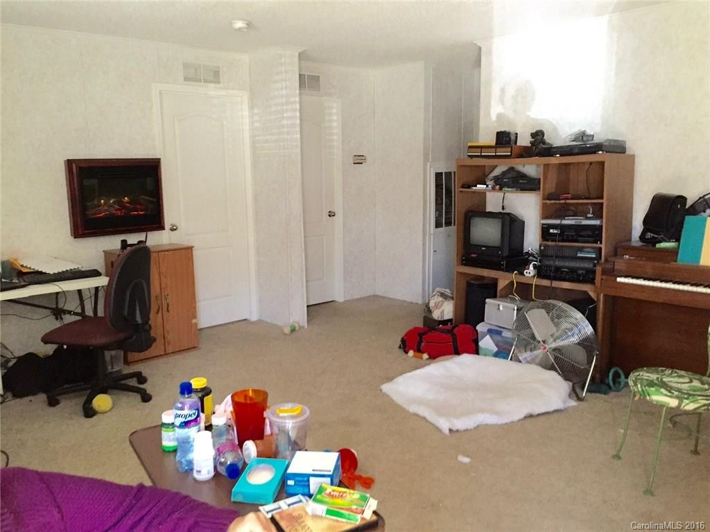 301 Brandi Drive #21 - Photo 4