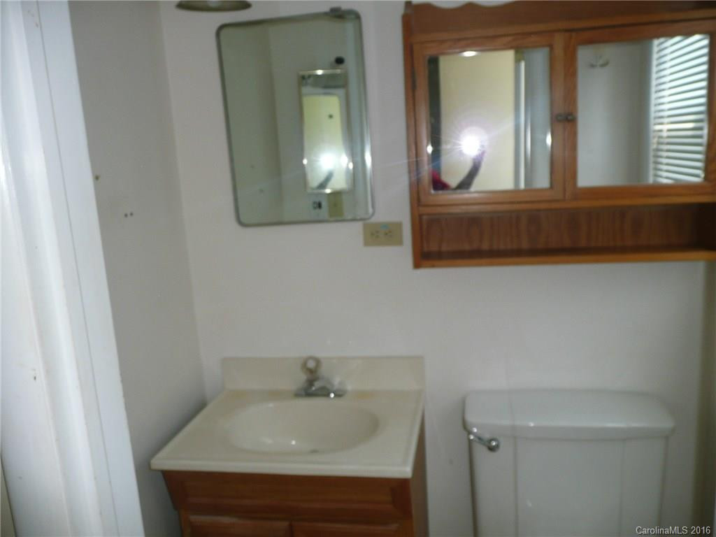 9 Pershing Road - Photo 11
