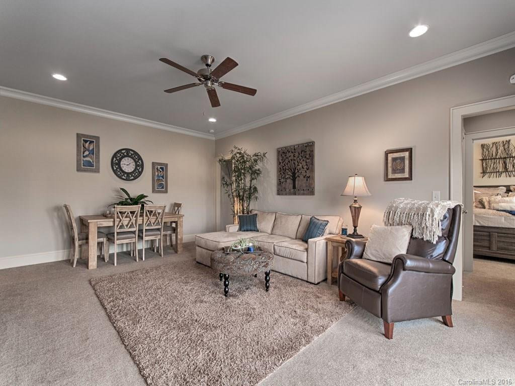 69 Summer Breeze Drive - Photo 15