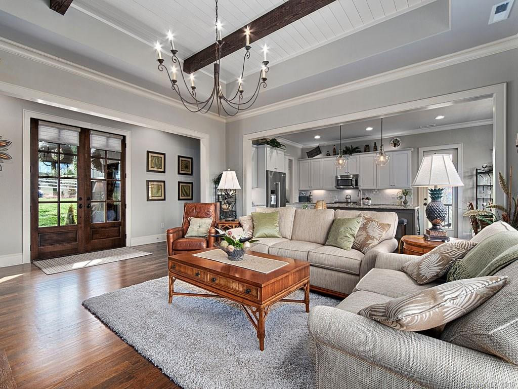 69 Summer Breeze Drive - Photo 4
