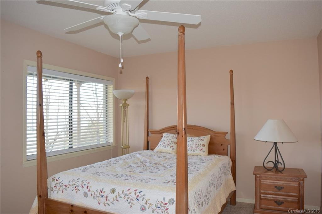 1309 Apple Lane - Photo 11