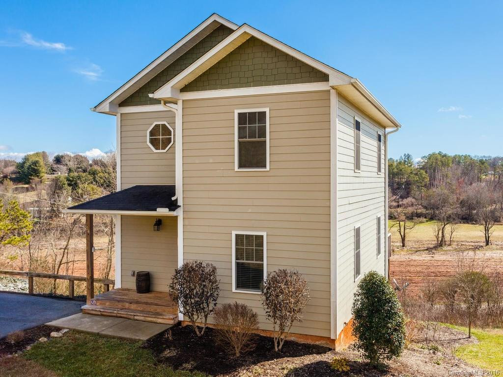 24 Overlook Drive