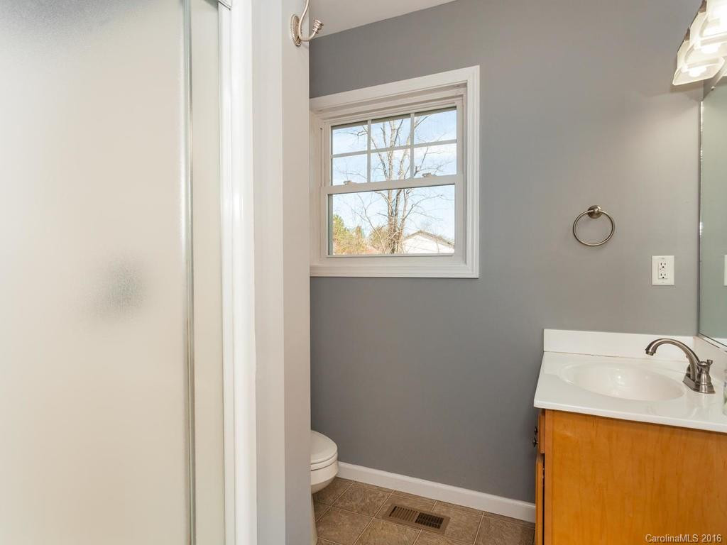24 Overlook Drive - Photo 20