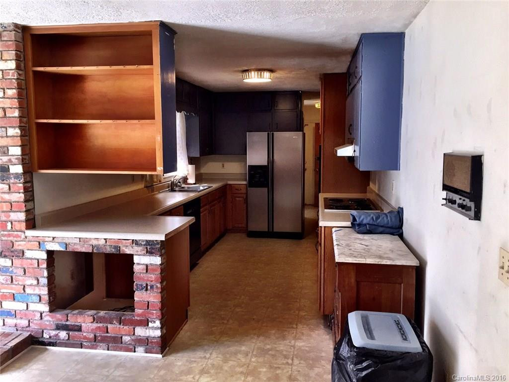 115 Glendale Drive - Photo 3