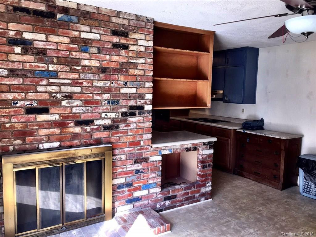 115 Glendale Drive - Photo 4