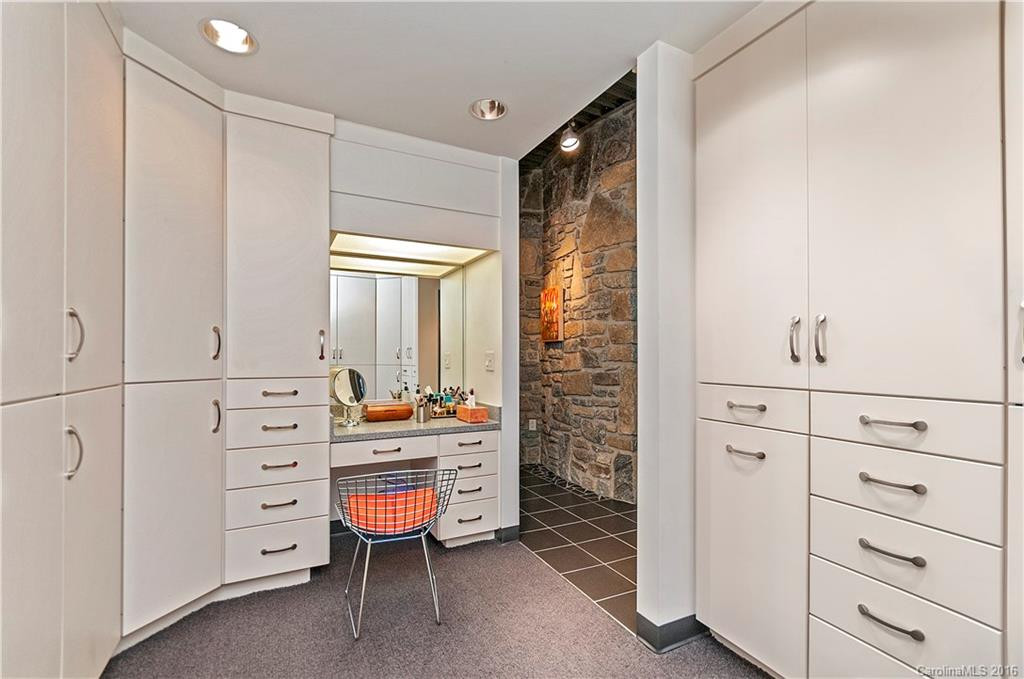 2169 Eagles Nest Road - Photo 18