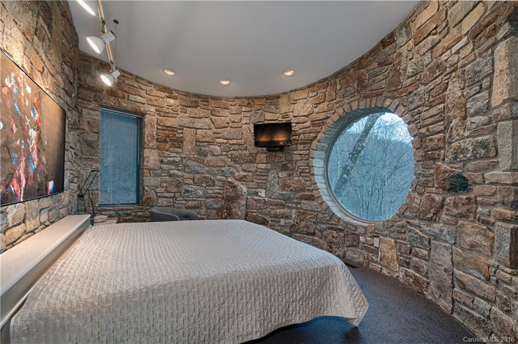 2169 Eagles Nest Road - Photo 19