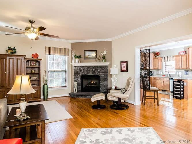 19 Briar Ridge Drive - Photo 2