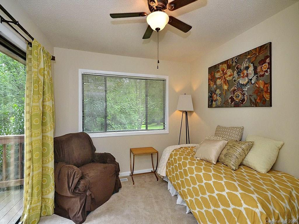 112 Woodhaven Drive - Photo 11