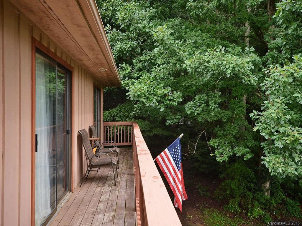 112 Woodhaven Drive - Photo 12
