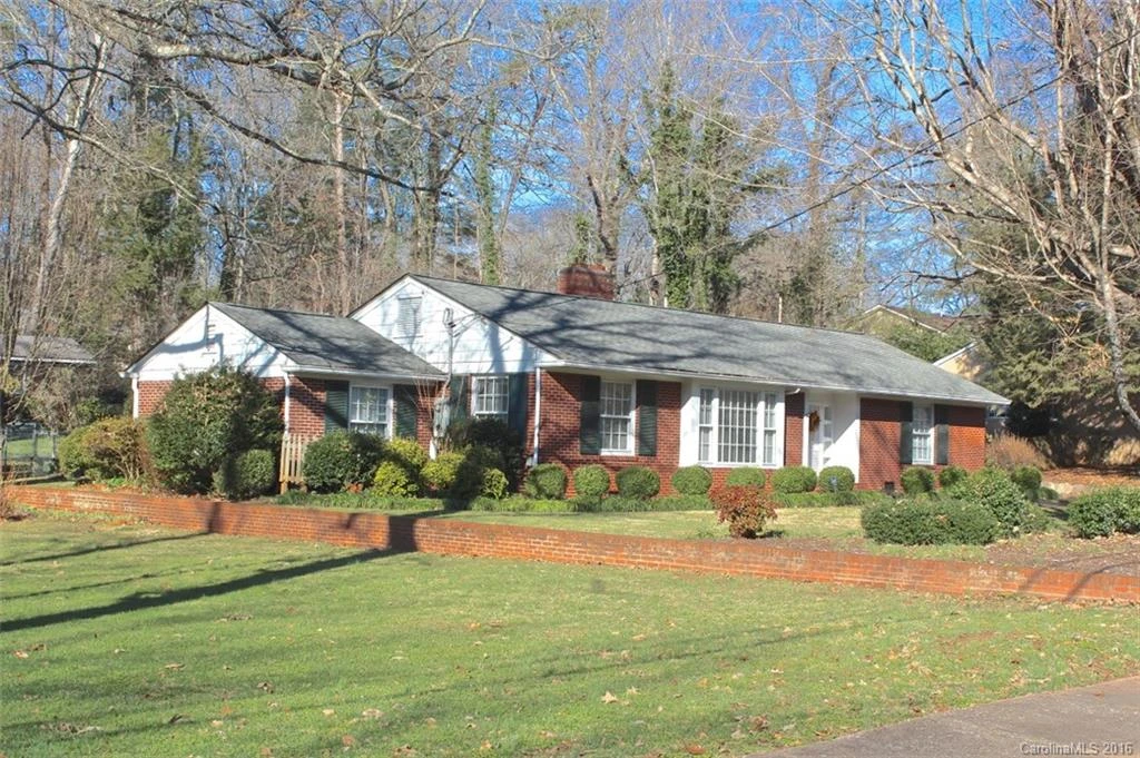 581 Main Street
