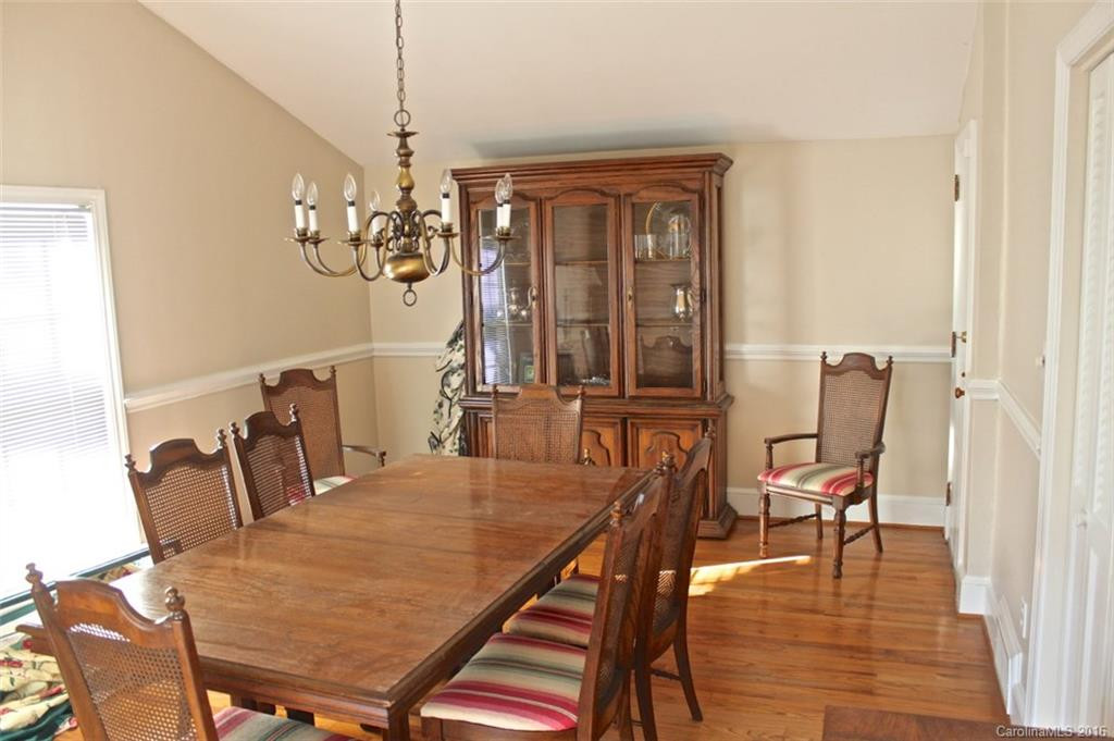 581 Main Street - Photo 11
