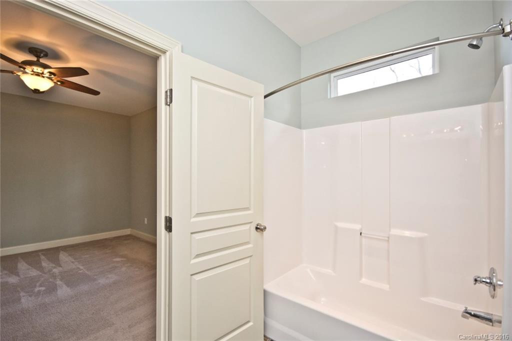 71 Gay Street - Photo 15