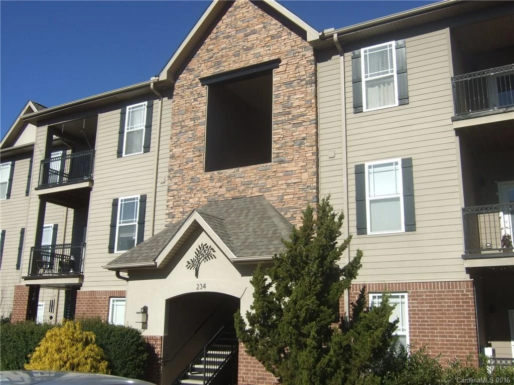 234 Brickton Village Circle #307