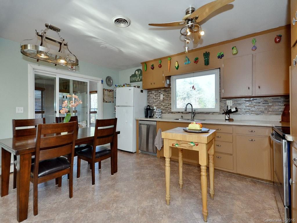 1151 Erkwood Heights - Photo 3