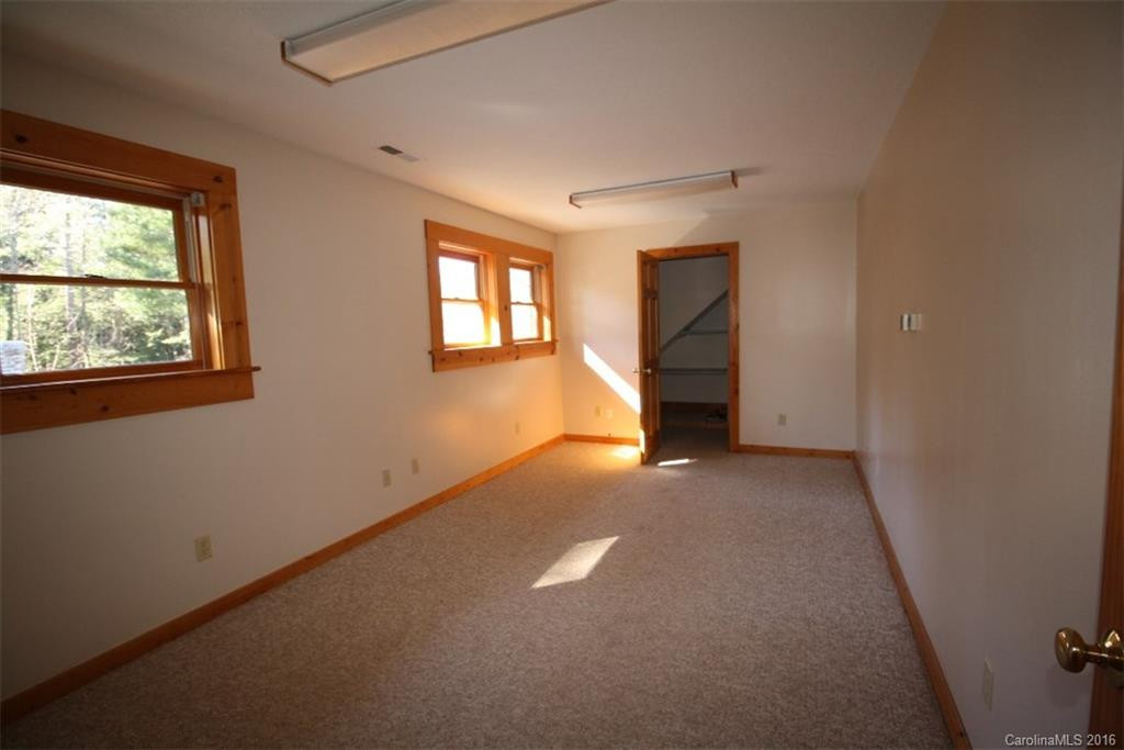 435 E Main Street - Photo 18