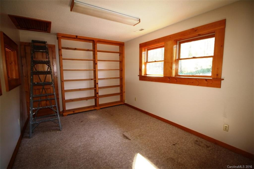 435 E Main Street - Photo 19
