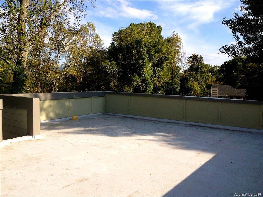 360 Riverview Drive - Photo 5
