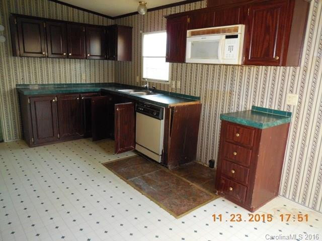 2976 Slick Fisher Road - Photo 2