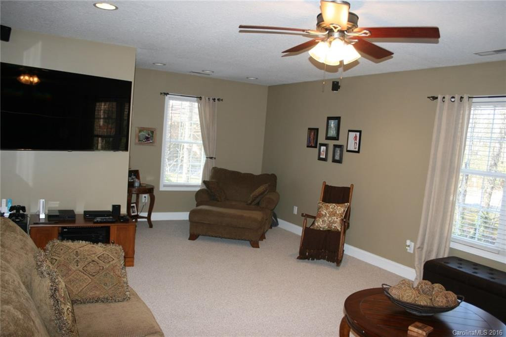 48 Grey Fox Trail - Photo 12