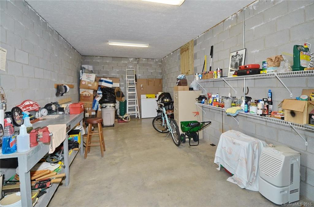 325 Knollwood Drive - Photo 20