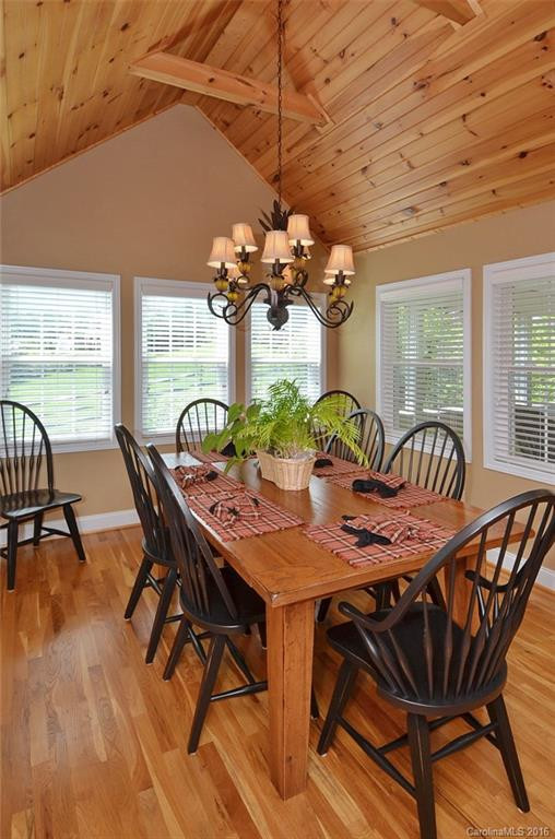 325 Knollwood Drive - Photo 9