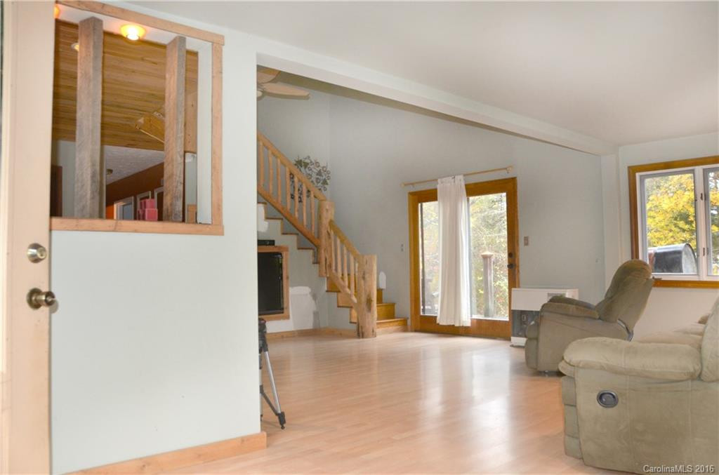 7 Piney View Drive - Photo 10