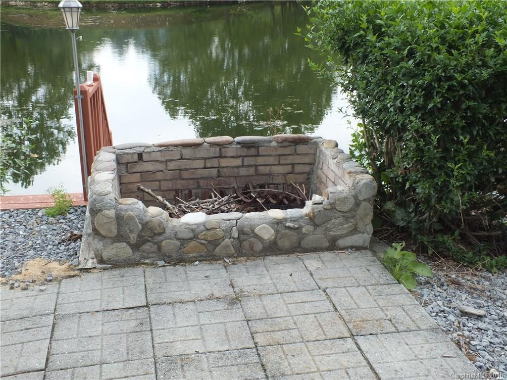 214 Pike Point Road - Photo 20