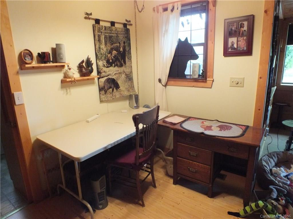 214 Pike Point Road - Photo 6