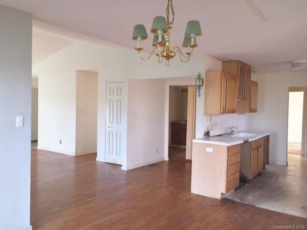 126 Udvawadulisi Court - Photo 2