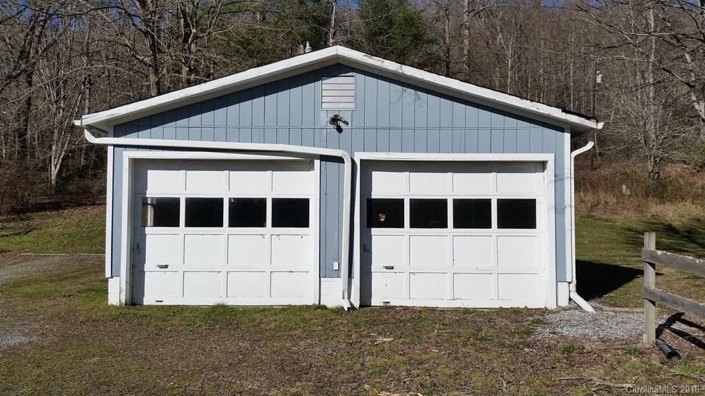 4487 Hendersonville Highway - Photo 5