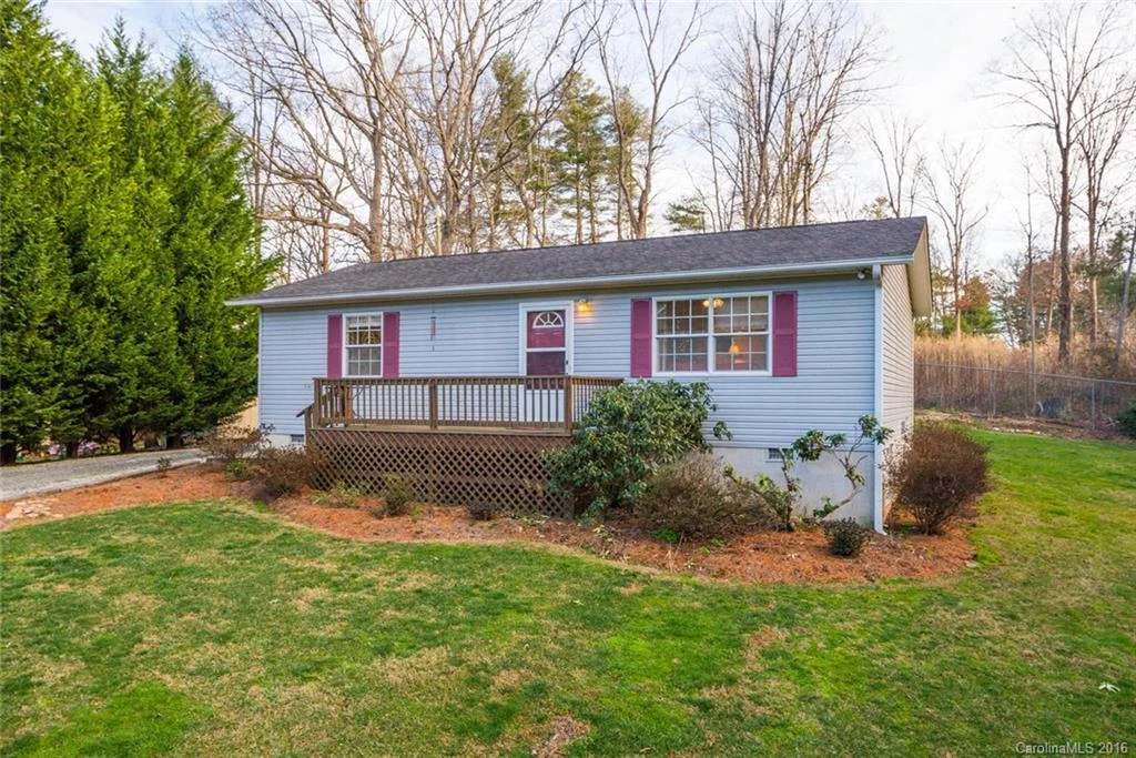 99 Holly Lane