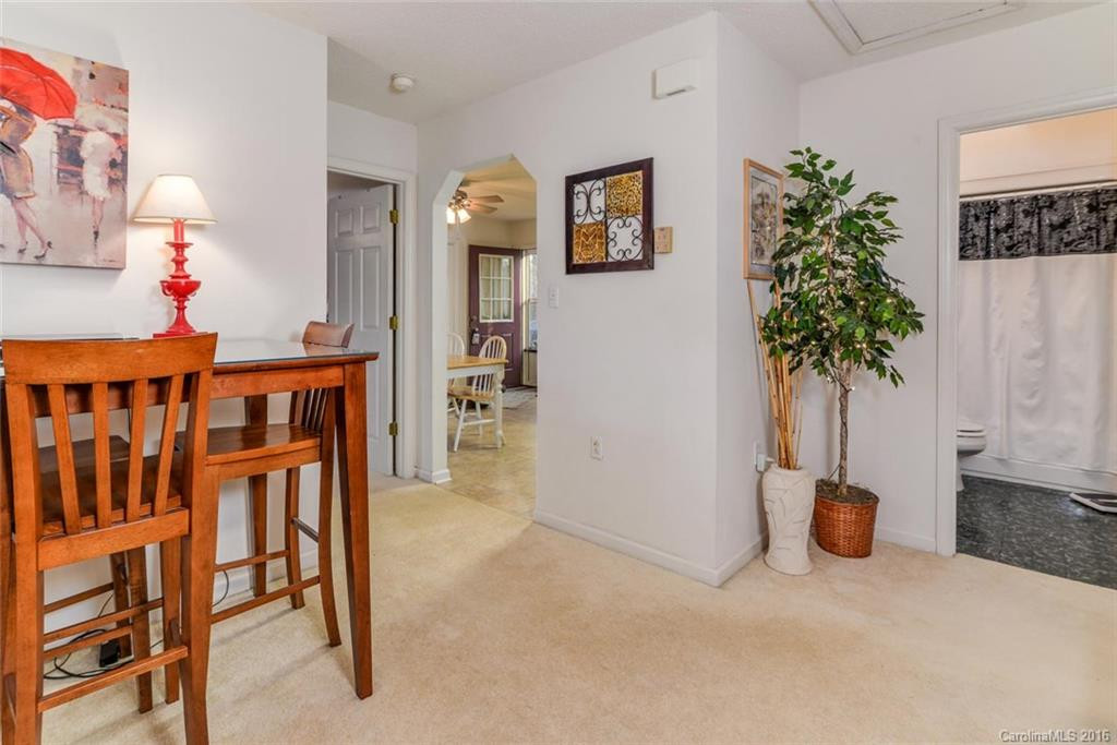 99 Holly Lane - Photo 9
