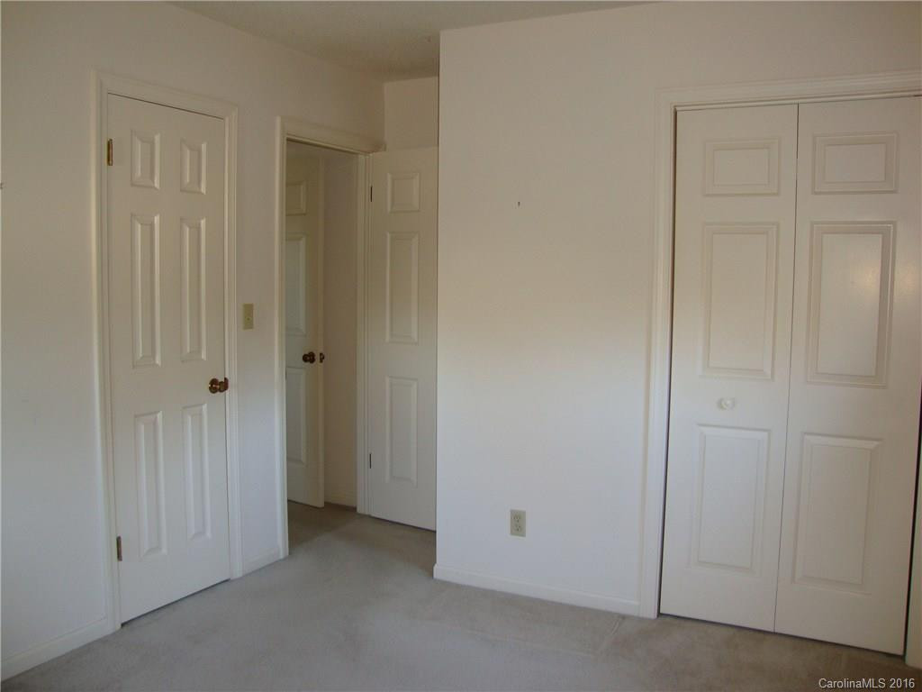 391 Wayside Lane - Photo 15