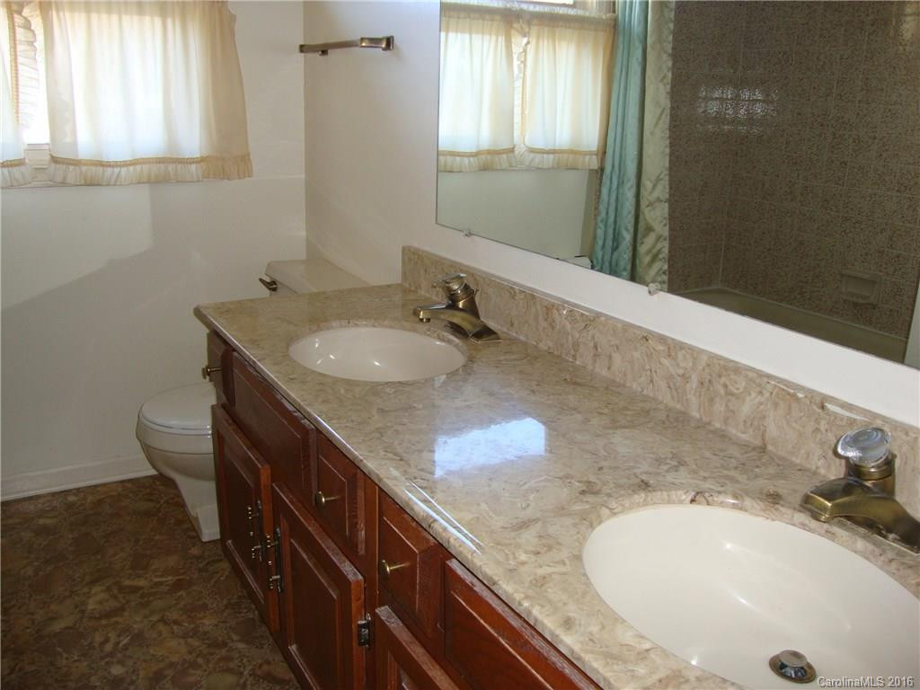 391 Wayside Lane - Photo 17
