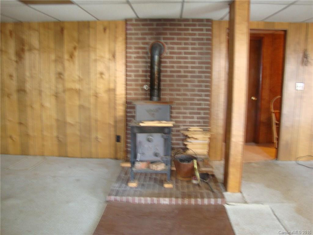 391 Wayside Lane - Photo 19