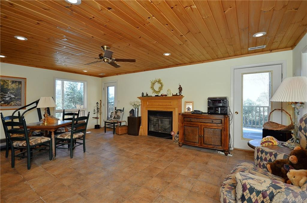 246 McDaris Loop - Photo 16