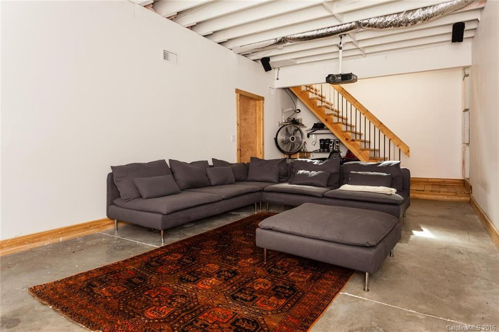 877 Boland Drive - Photo 15