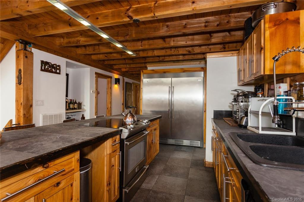 877 Boland Drive - Photo 8