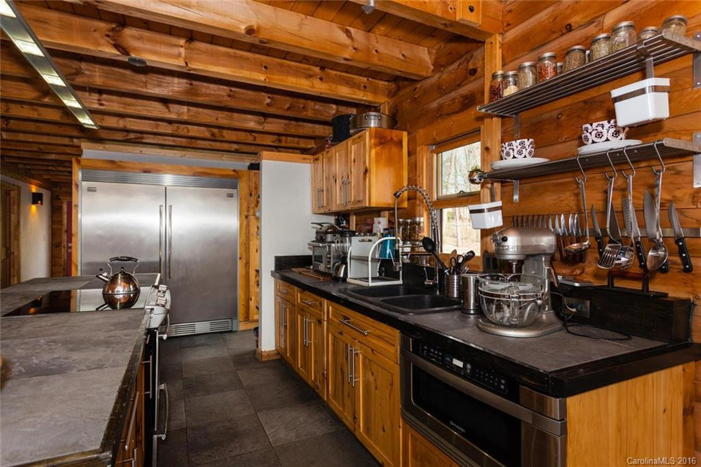 877 Boland Drive - Photo 9