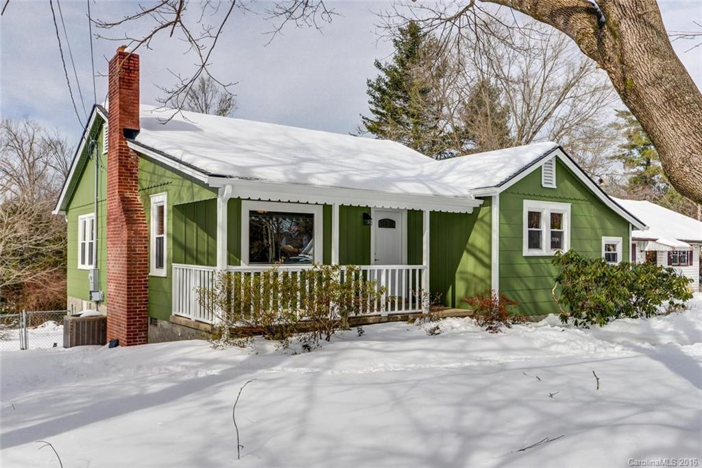 6 Fair Oaks Road - Photo 2