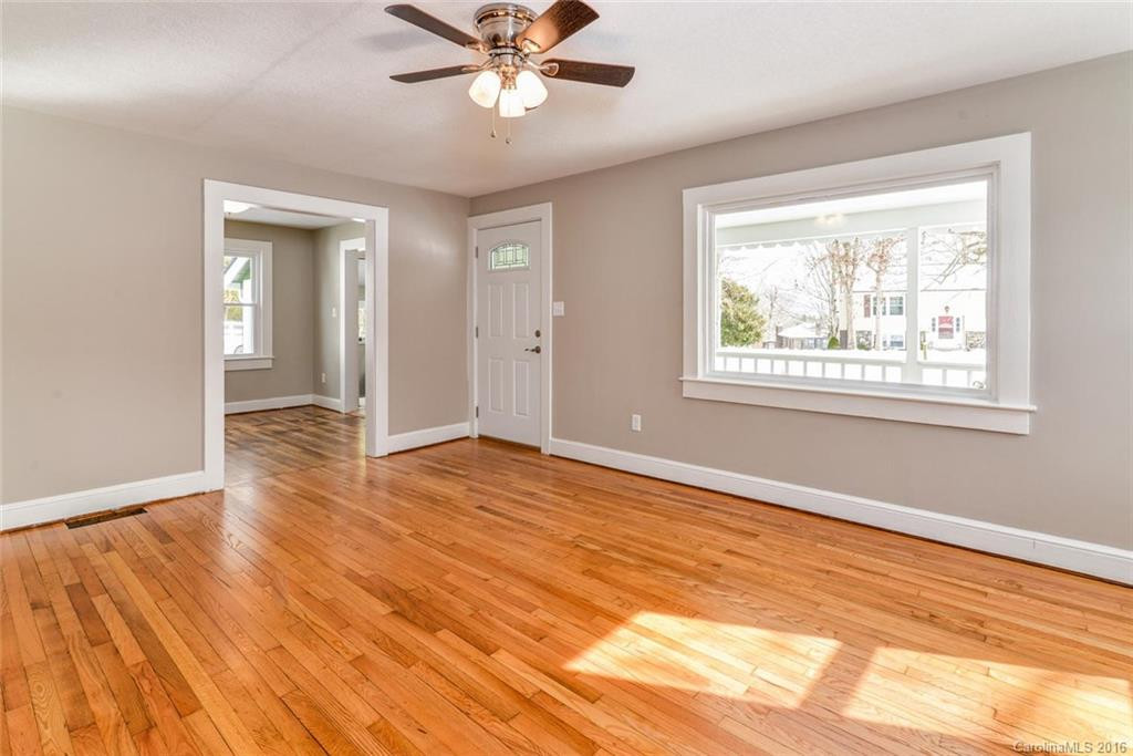 6 Fair Oaks Road - Photo 7