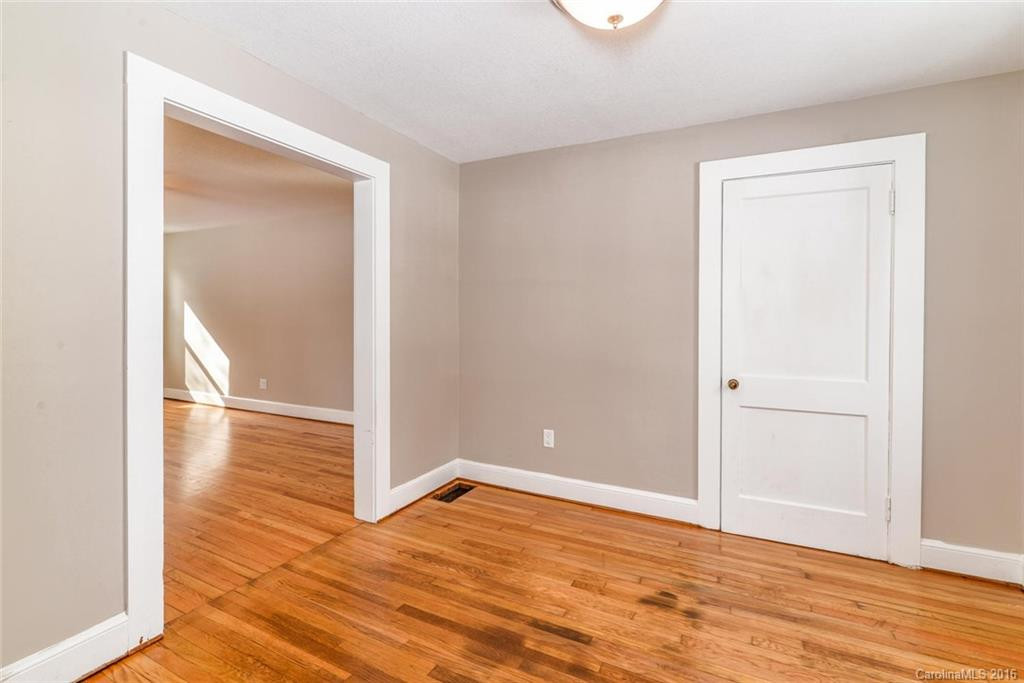 6 Fair Oaks Road - Photo 10