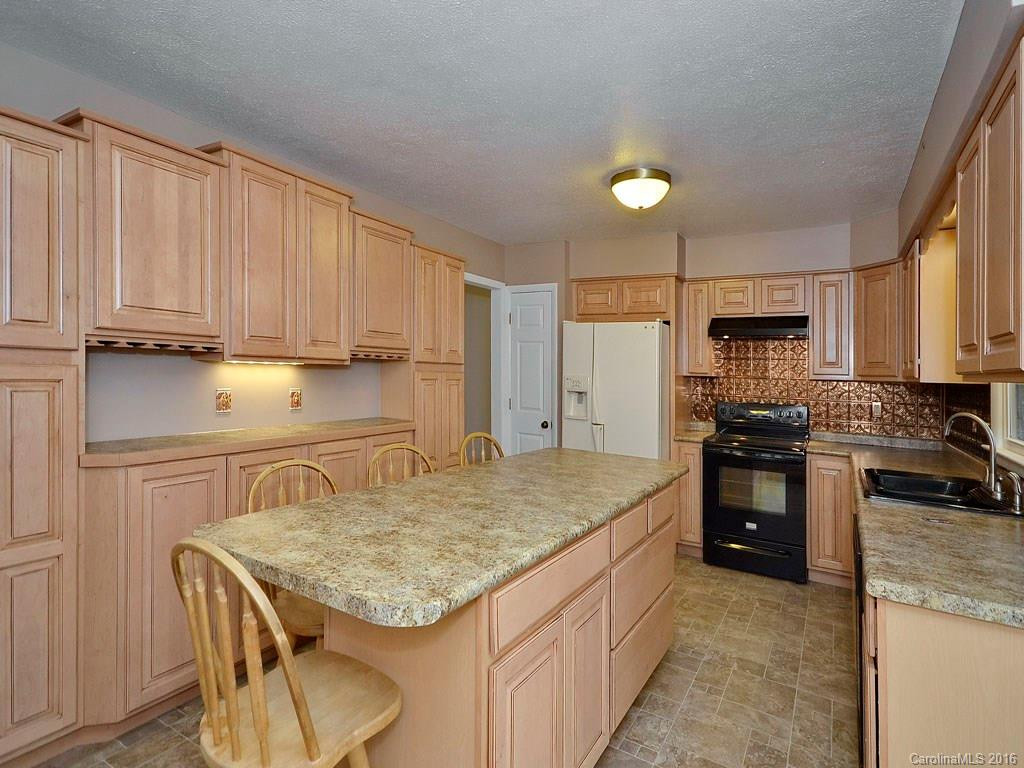 76 Cardinal Ridge Road #3 - Photo 5