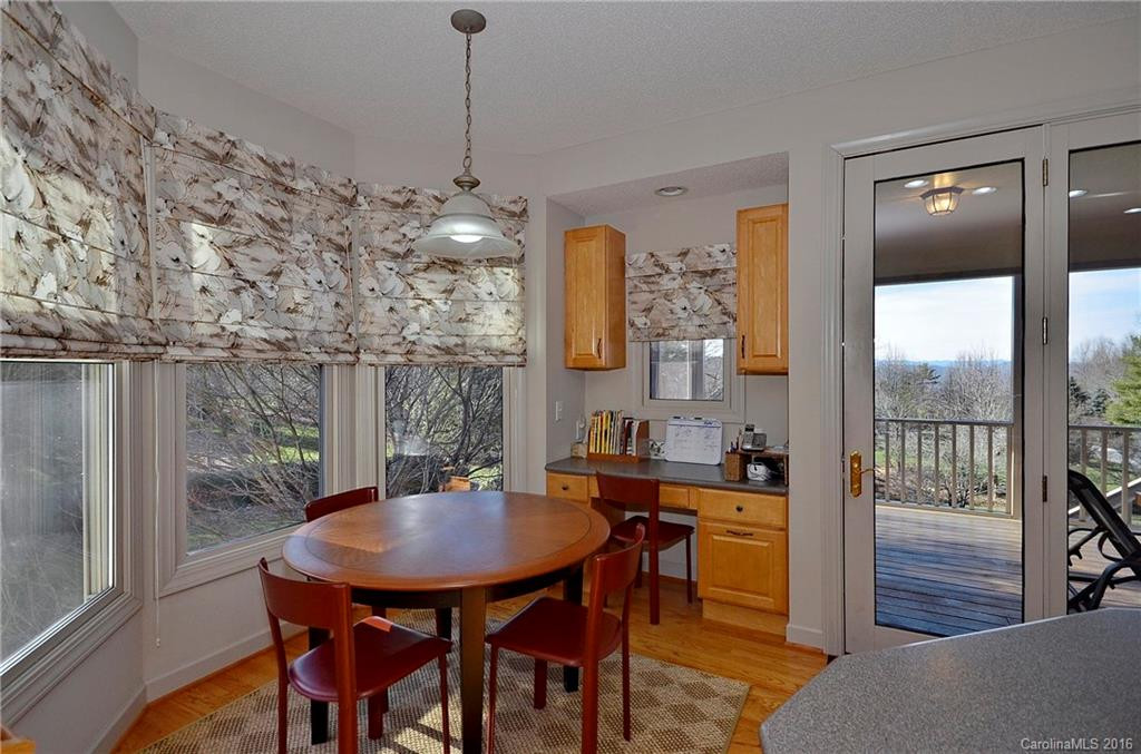 106 Bellshire Drive - Photo 11