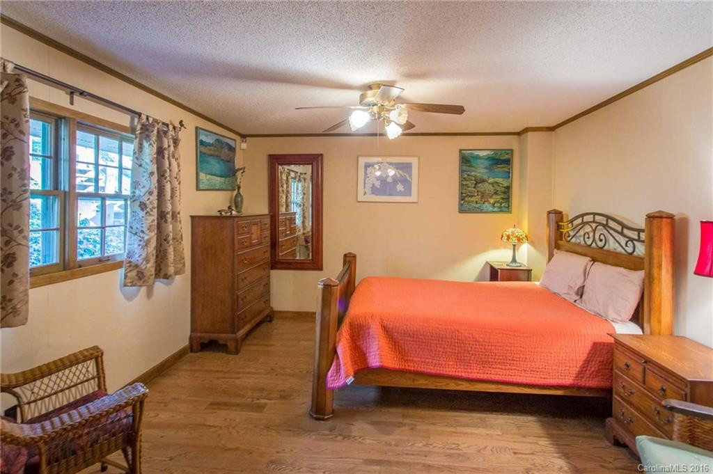6505 Shore Drive - Photo 8