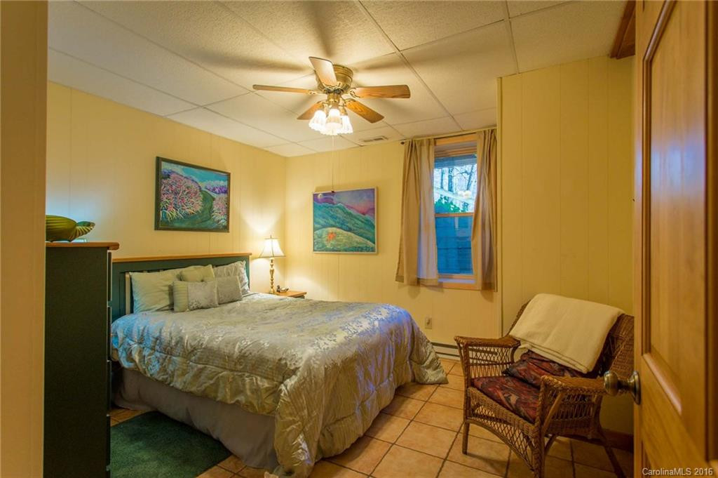 6505 Shore Drive - Photo 10