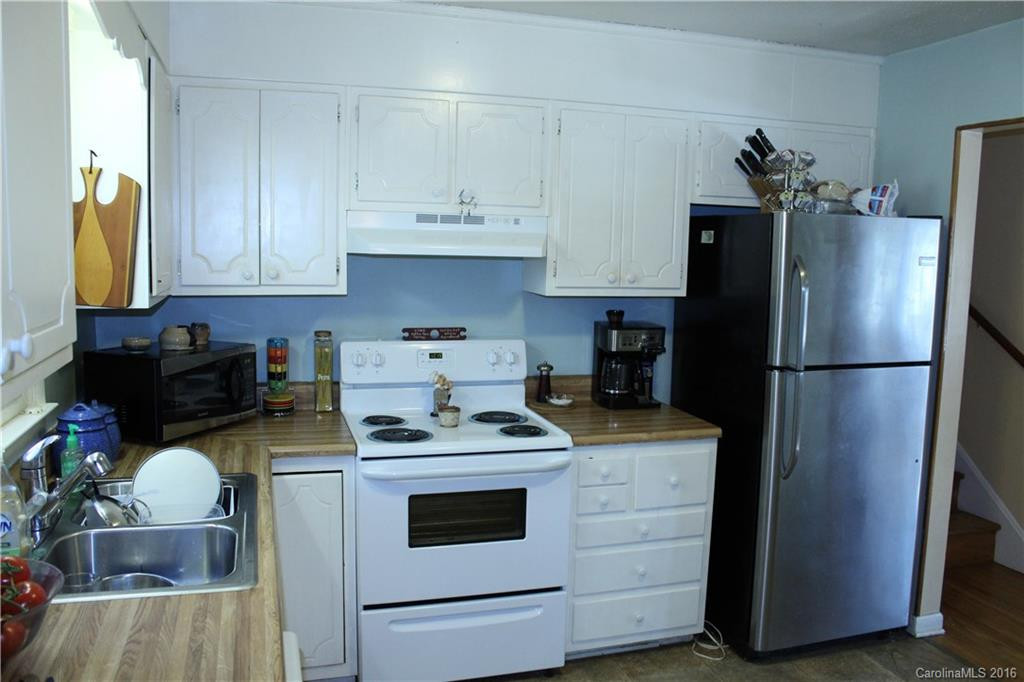250 Saint Johns Street - Photo 9