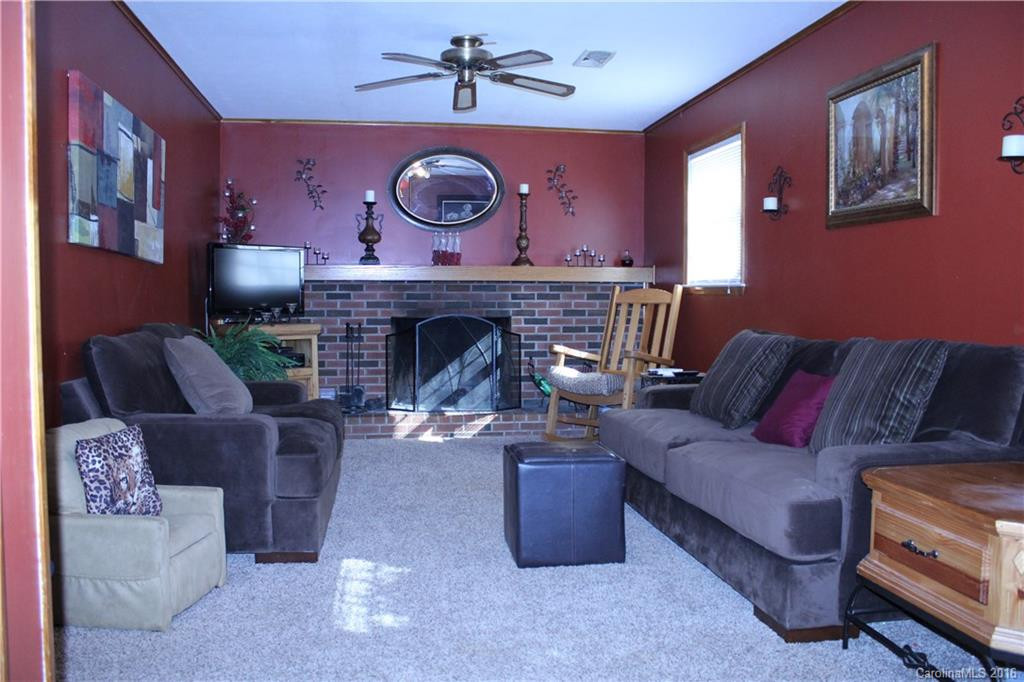 250 Saint Johns Street - Photo 10